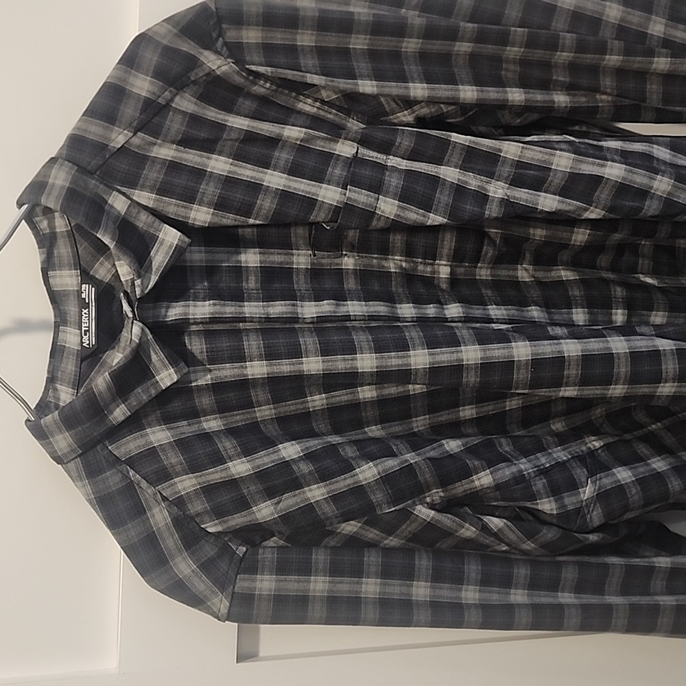 XL Arcteryx plaid snap front